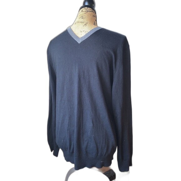 Calvin Klein 100% Extra Fine Cotton Cashmere V-Neck sweater Men's size MED - EUC - Picture 1 of 11